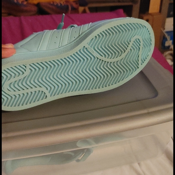 Shoes - Picture 3 of 3